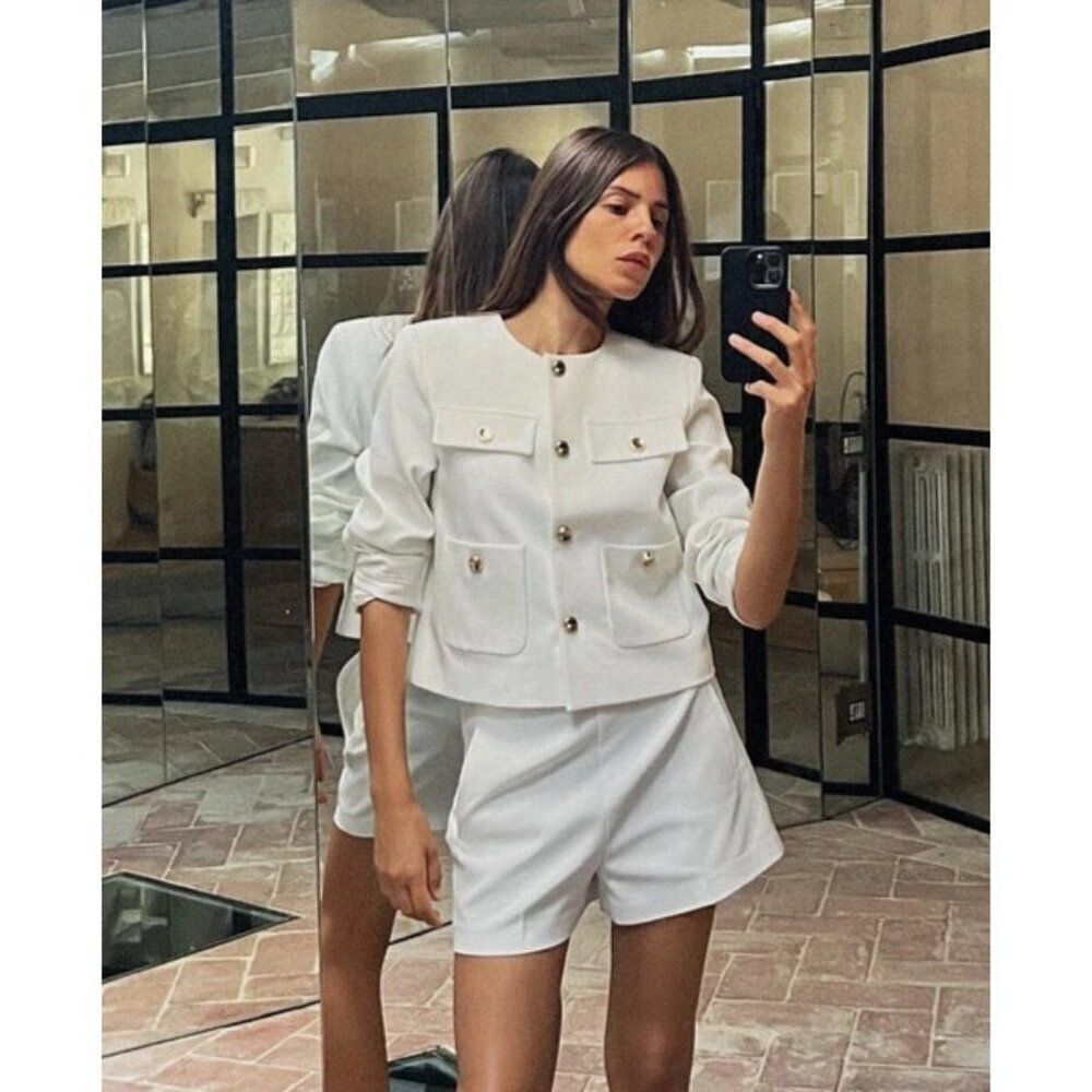Zara Womens Blazer Jacket Size XS White Cropped Gold Button 8630/599 NWT